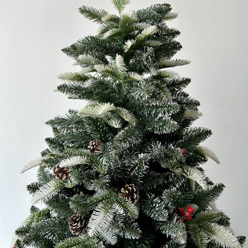 Wysokiej jakości sztuczne drze – Christmas Tree Artificial recenzja i cena