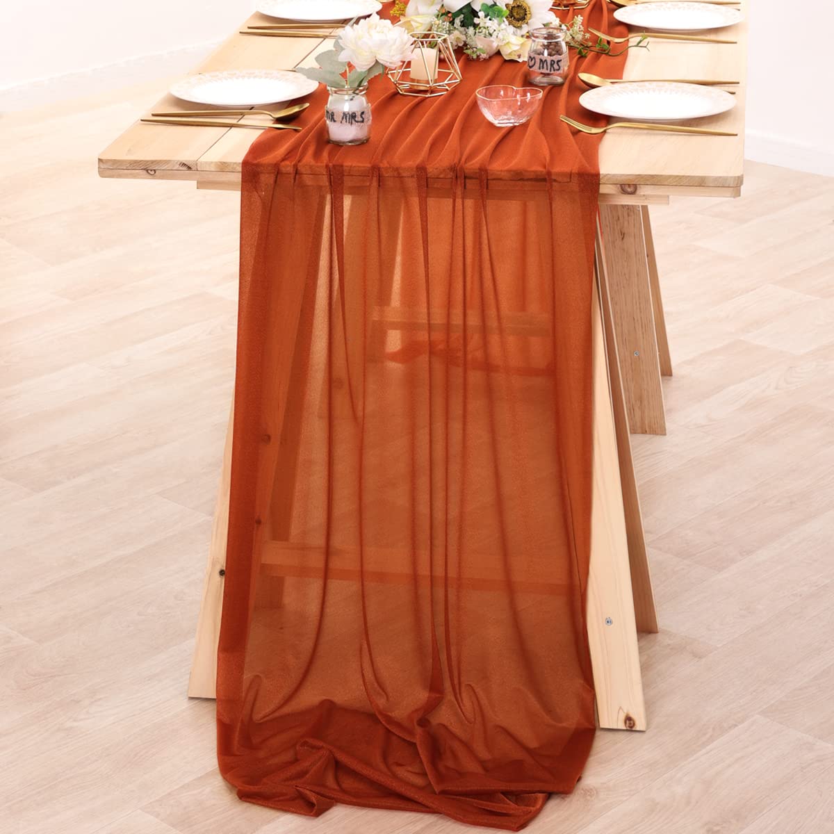 Szyfonowy bieżnik na stół Nude – Christmas Table Runner recenzja i cena